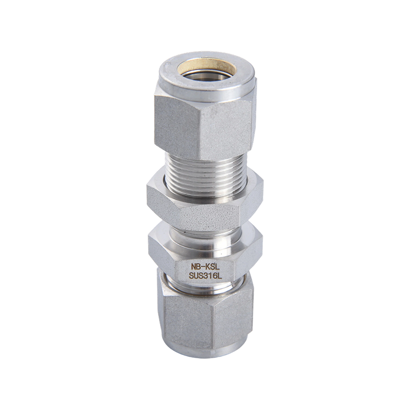 Đầu nối thẳng xuyên tấm bằng thép không gỉ 316L